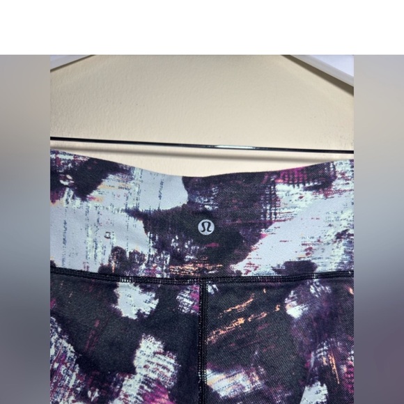 Lululemon Wunder Under Pant (Hi-Rise) - Picture 2 of 4